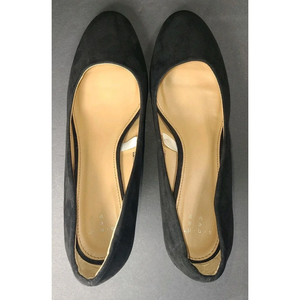 A New Day Women's Pumps – Size 8.5 – Black Faux Suede Wedge Heel Shoes – Classic
